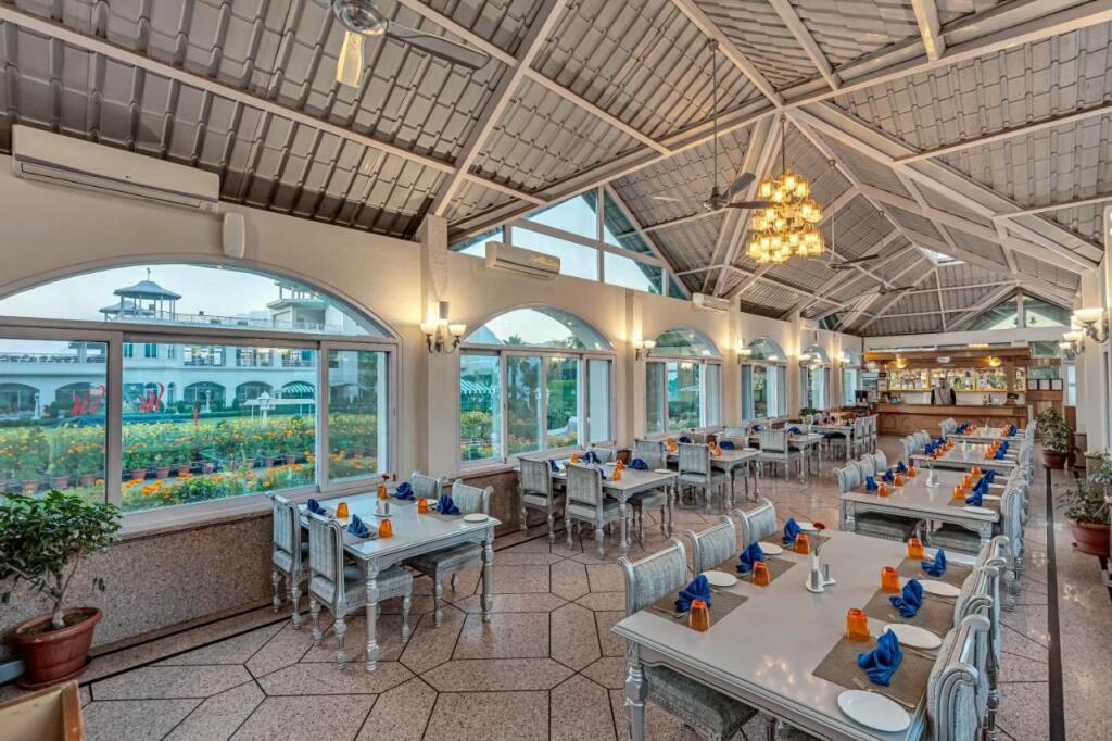 Мумбаи: Club Mahindra Kandaghat