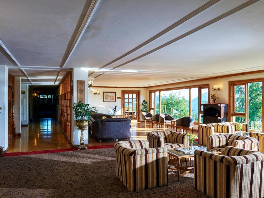 Мумбаи: Club Mahindra Resort - Mashobra, Shimla