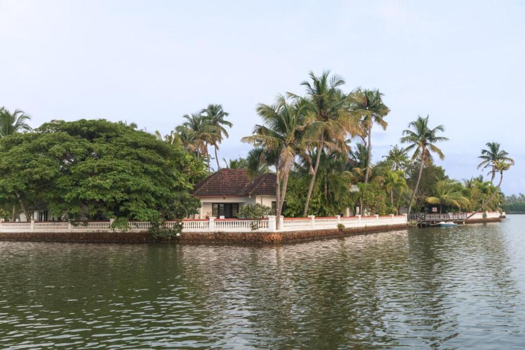 Мумбаи: Club Mahindra Cherai Beach