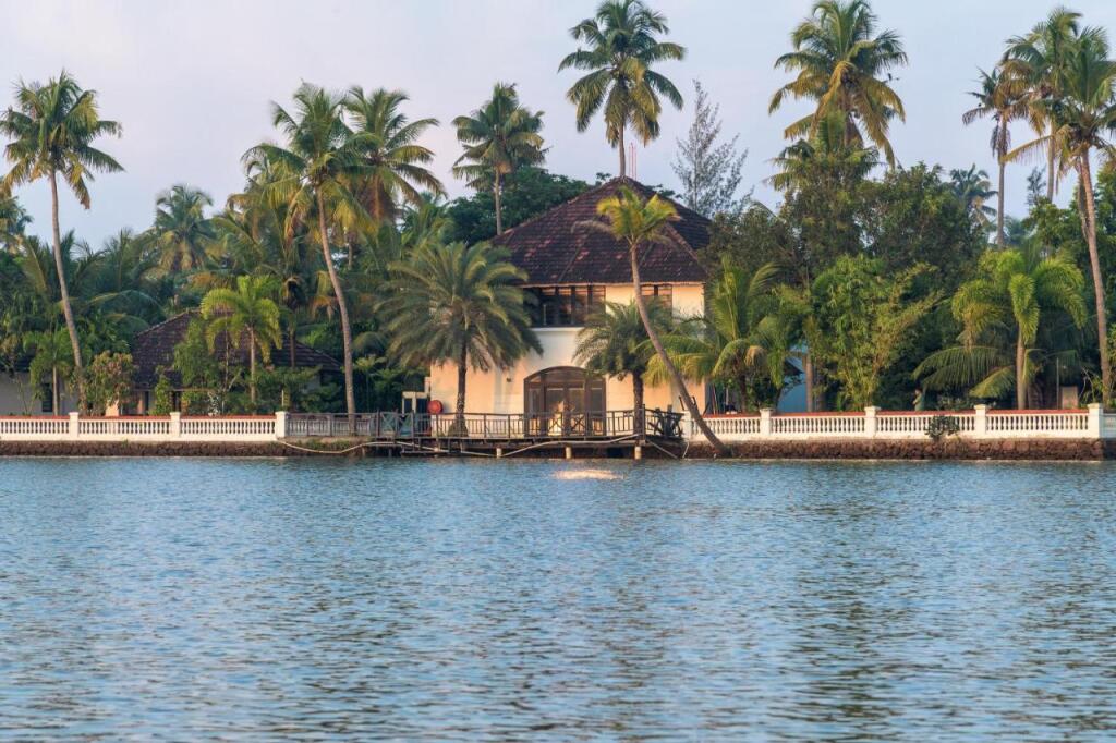 Мумбаи: Club Mahindra Cherai Beach