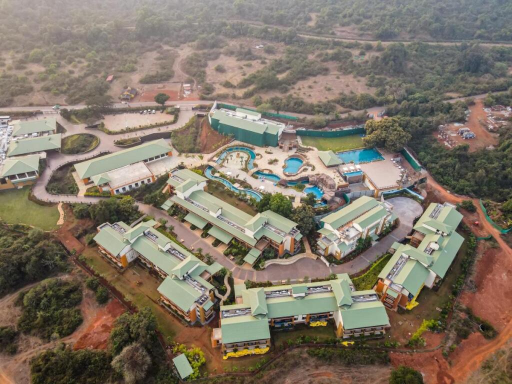 Мумбаи: Club Mahindra Assonora