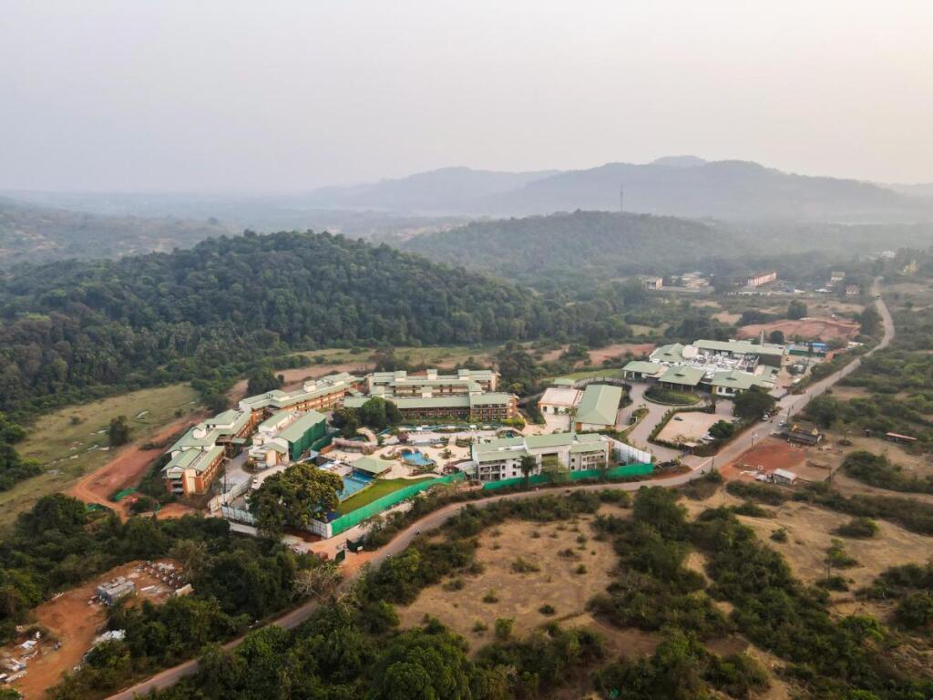 Мумбаи: Club Mahindra Assonora