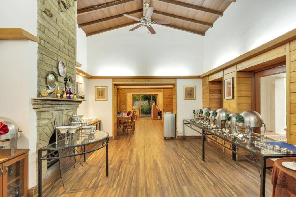 Мумбаи: Club Mahindra Binsar Villa