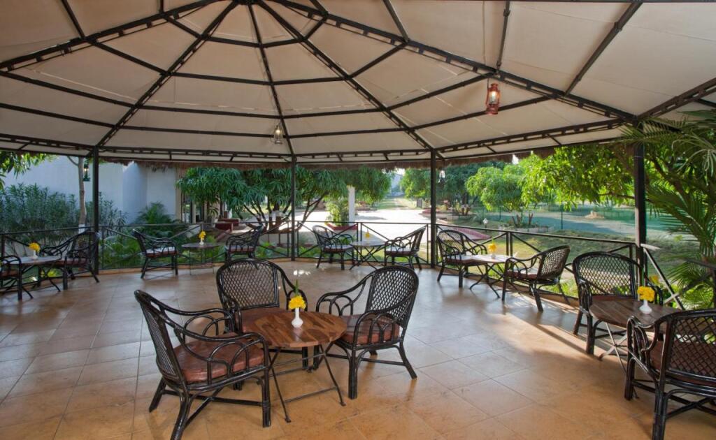 Мумбаи: Club Mahindra Sasan Gir