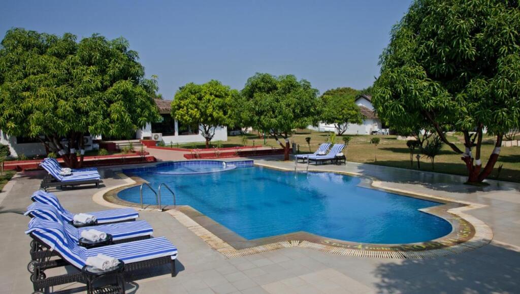 Мумбаи: Club Mahindra Sasan Gir