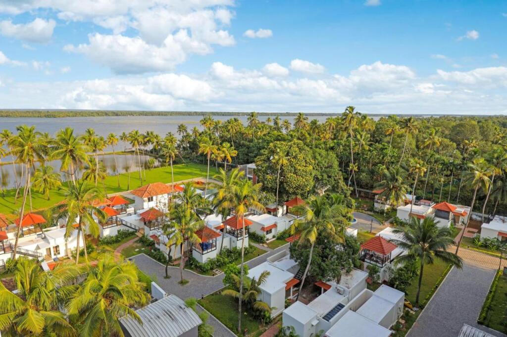 Мумбаи: Club Mahindra Arookutty, Alleppey