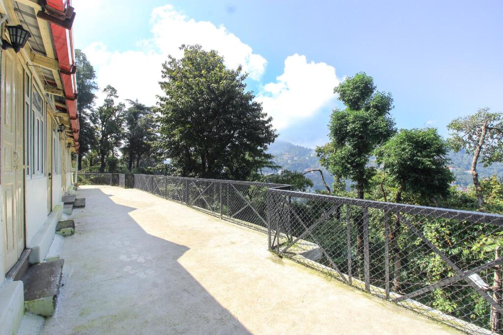 Массури: OYO Home 78709 Vibrant Stay Mussoorie