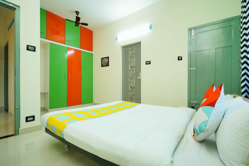 Тируванантапурам: OYO 79750 Majestic Stays