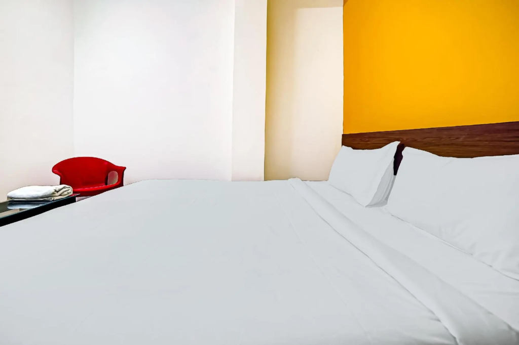Райпур: SPOT ON 83320 Hotel Convivial Stay