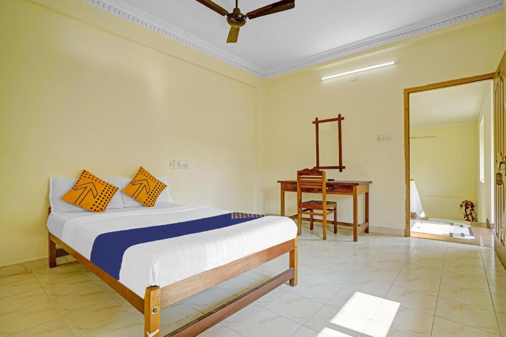 SPOT ON 84395 Mx Residency Hotel - Panampilly Nagar — фото 1