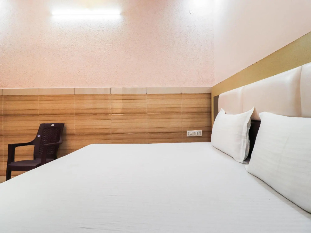 Прем-Нагар: SPOT ON 85285 Shikhar Hotel