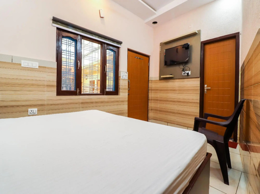 Прем-Нагар: SPOT ON 85285 Shikhar Hotel