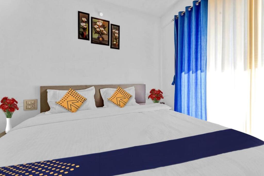 Олд-Махабалешвар: SPOT ON 88227 Hotel Vrundavan Palace