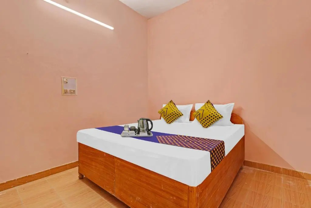 Дехрадун: SPOT ON Ganpati Home Stays