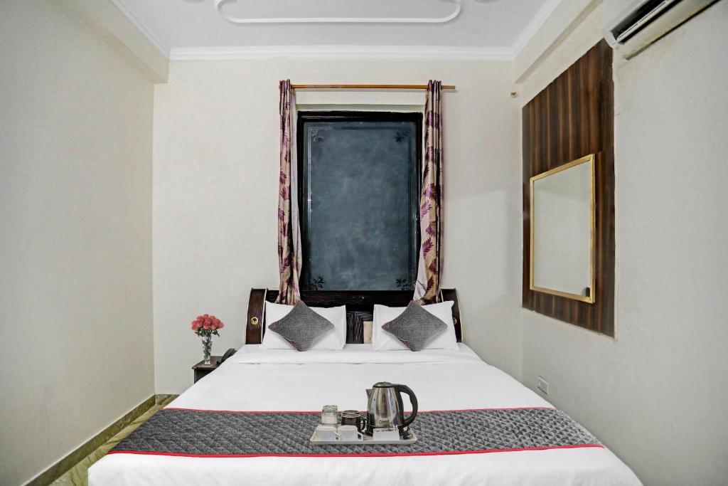 Нойда: Townhouse 1053 Hotel The Premier View