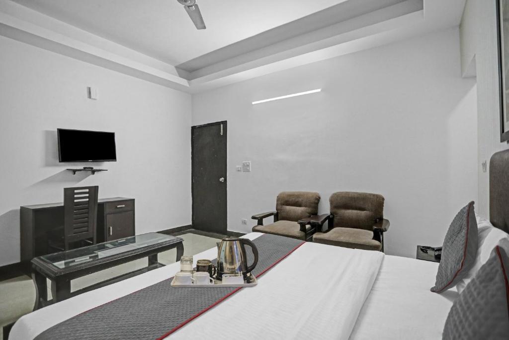 Нойда: Townhouse 764 Hotel Happy Keys Townhouse