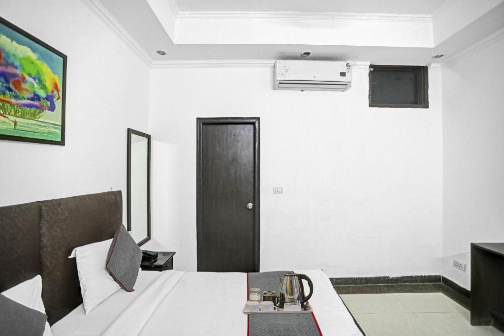 Нойда: Townhouse 764 Hotel Happy Keys Townhouse