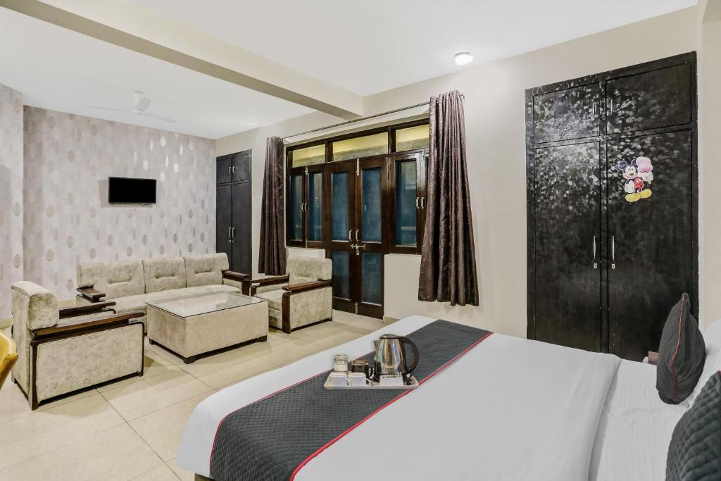 Нойда: Townhouse 797 Essendi Hospitalities Llp-2
