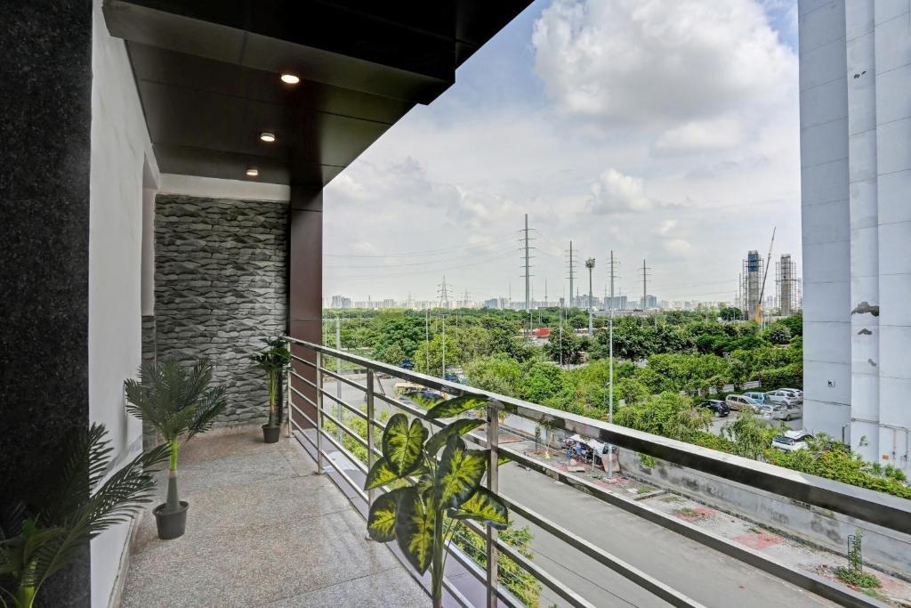 Нойда: Townhouse Oak 1078 Hotel Dream Town