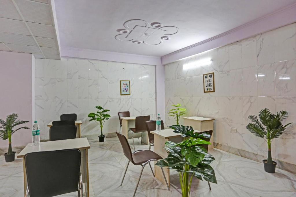 Нойда: Townhouse Oak 1078 Hotel Dream Town
