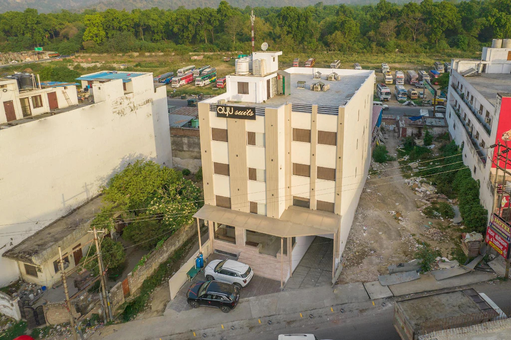 Харидвар: Hotel Ayu Suites