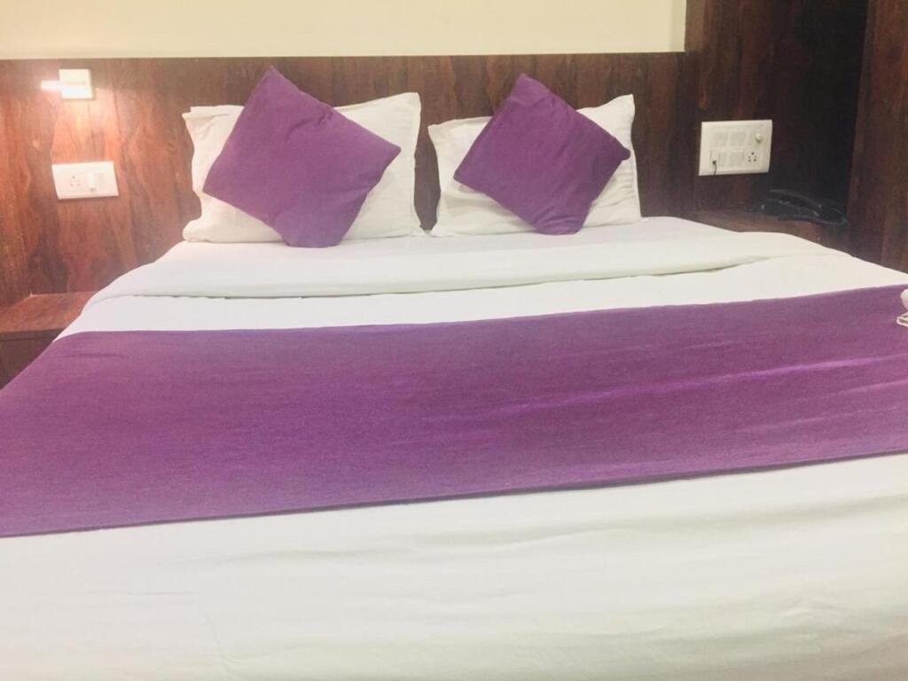 Мумбаи: Hotel Amber- Near Taj Hotel