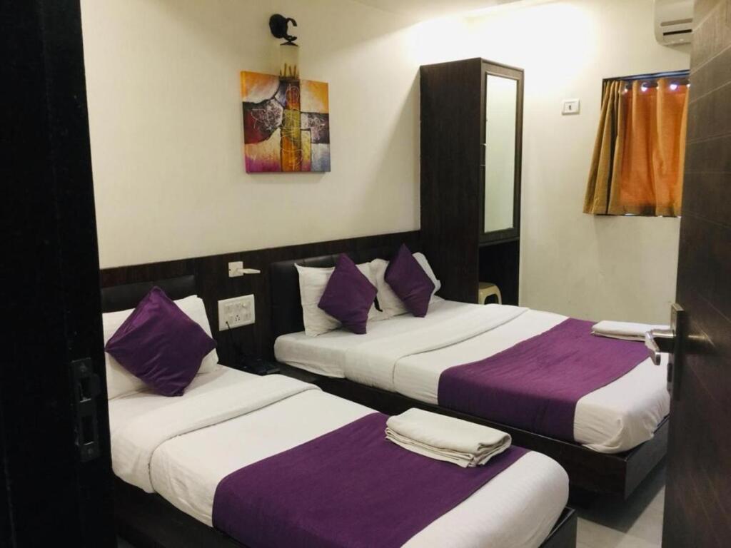 Мумбаи: Hotel Amber- Near Taj Hotel