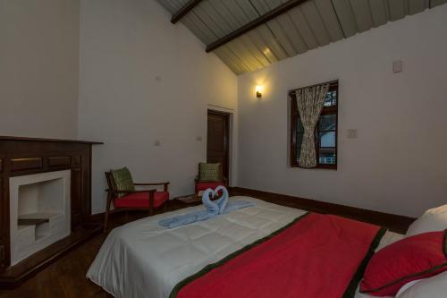 Ути: SaffronStays Milton Abbott Estate