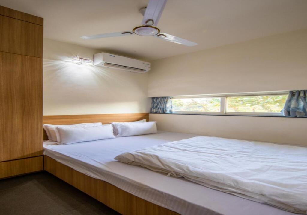 Игатпури: Saffronstays Espresso, Nashik
