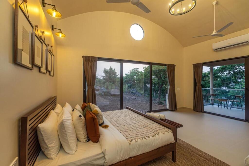 SaffronStays Yahvi Waters By Kosha Villas, Pawna — фото 3
