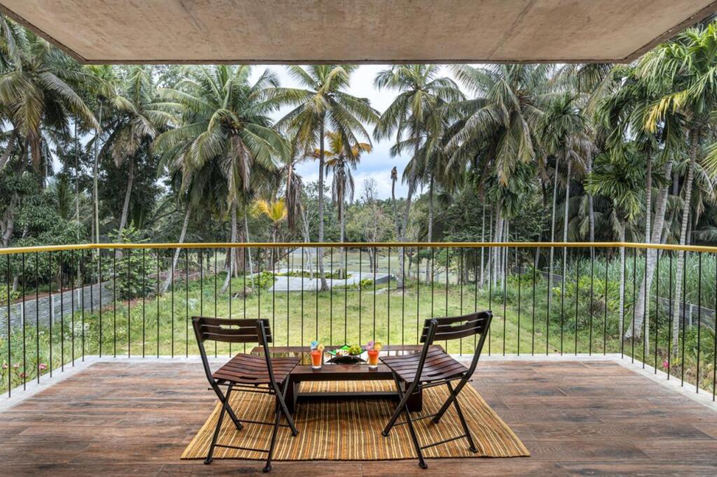 Palahalli: SaffronStays Riverstone, Mysuru