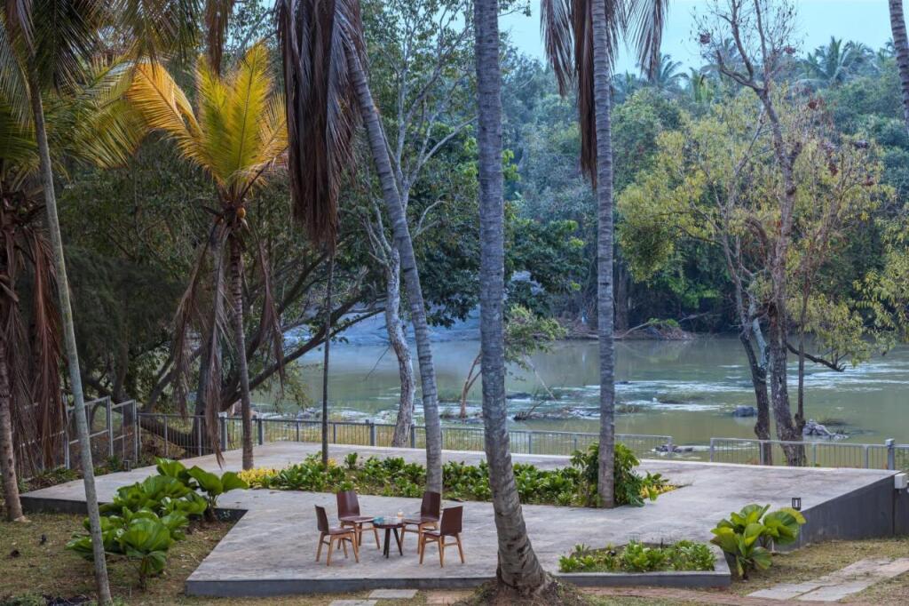 Palahalli: SaffronStays Riverstone, Mysuru