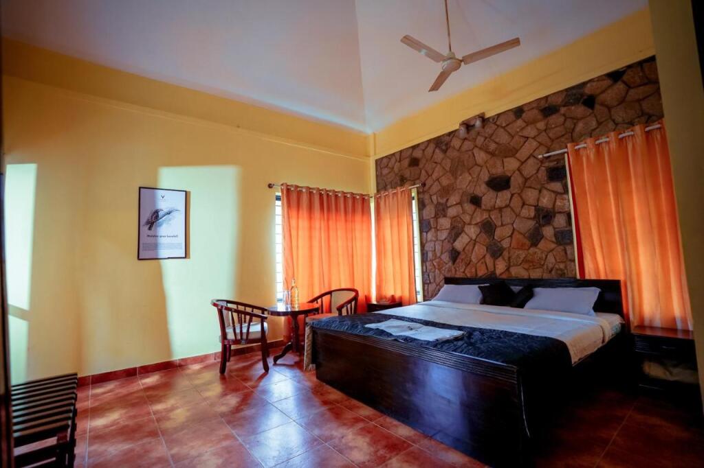 Султан-Батери: Saffronstays Cliff Haven, Wayanad