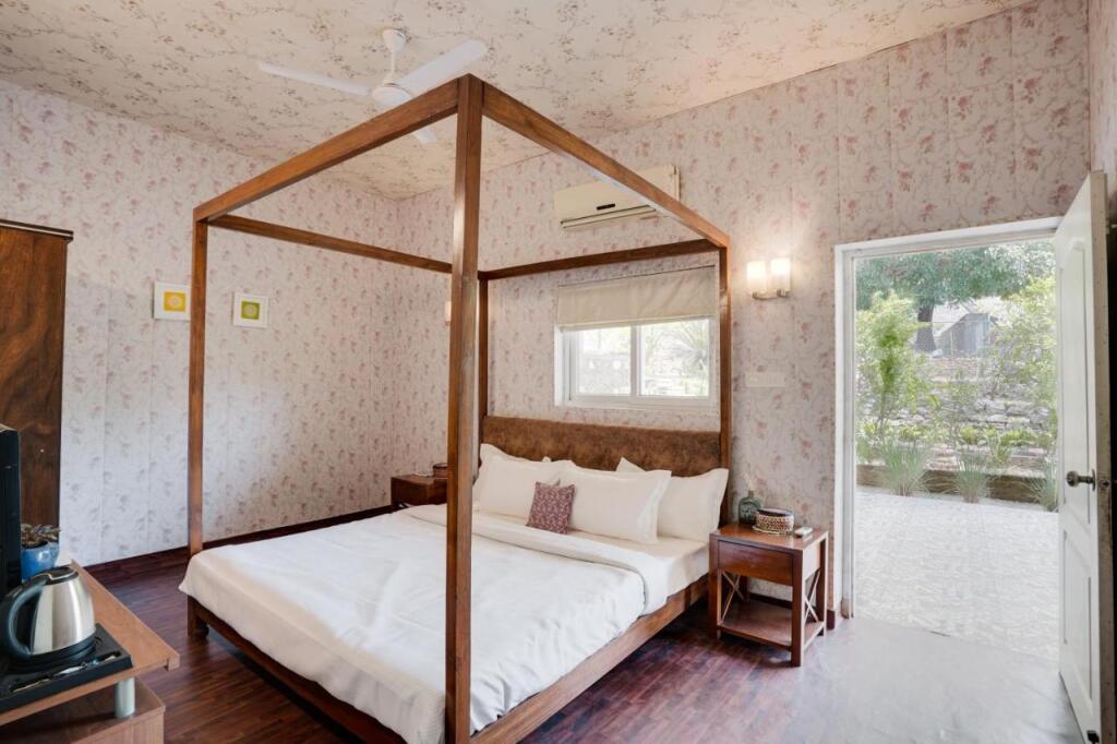 Массури: Saffronstays Doon Valley View, Dehradun