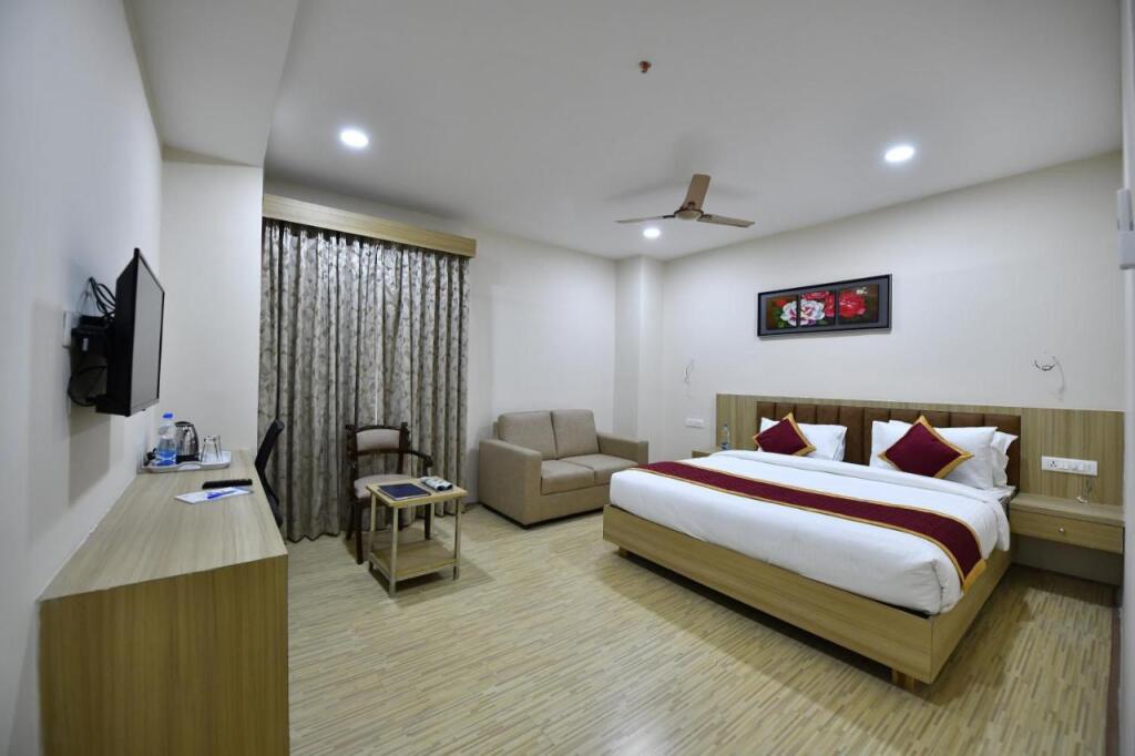Виджаявада: Hotel Urban Delight Managed