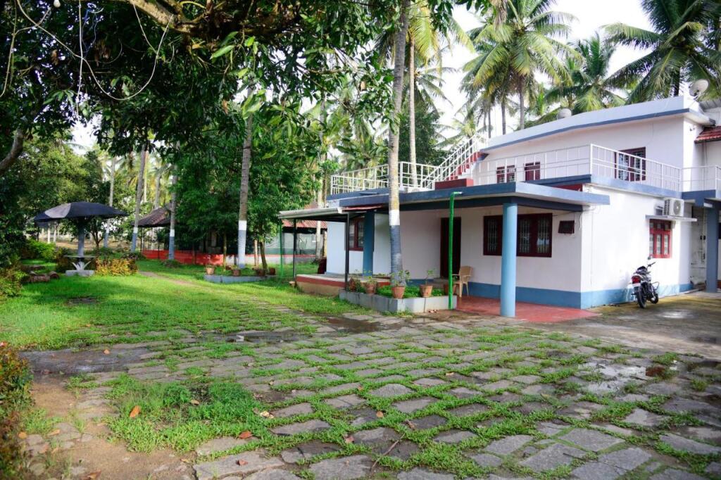 Кушалнагар: Coorg End Homestay