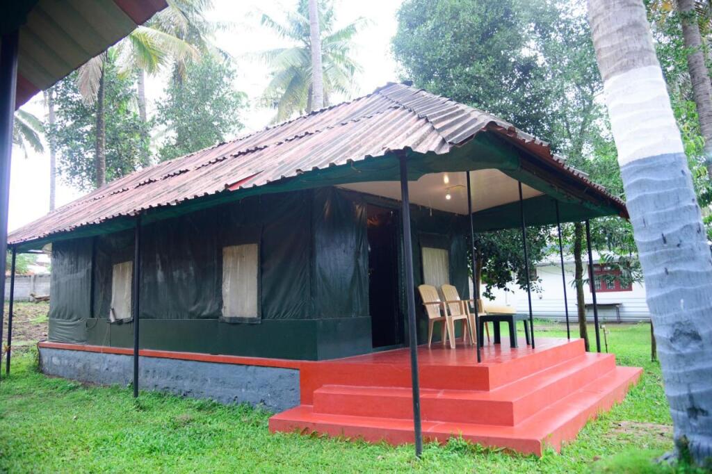 Кушалнагар: Coorg End Homestay