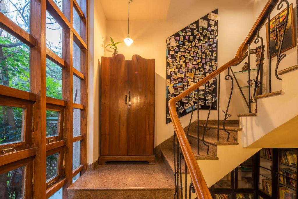 Мумбаи: Saffronstays Birdsong