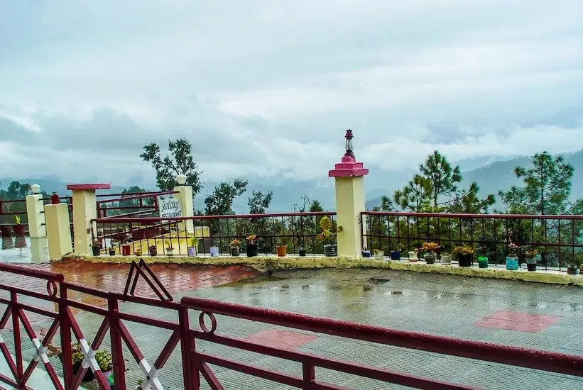 Раникхет: Himvadi Resort