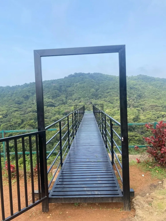Кушалнагар: Coorg Tree House
