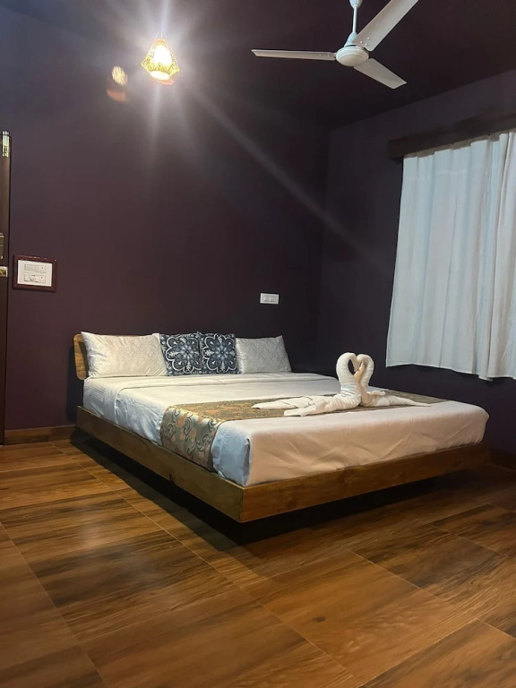 Кушалнагар: Coorg Tree House