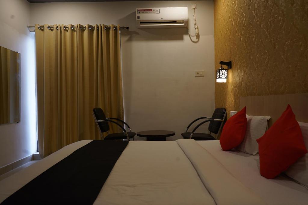 Райпур: Hotel 36 Garh Inn by Wb Inn