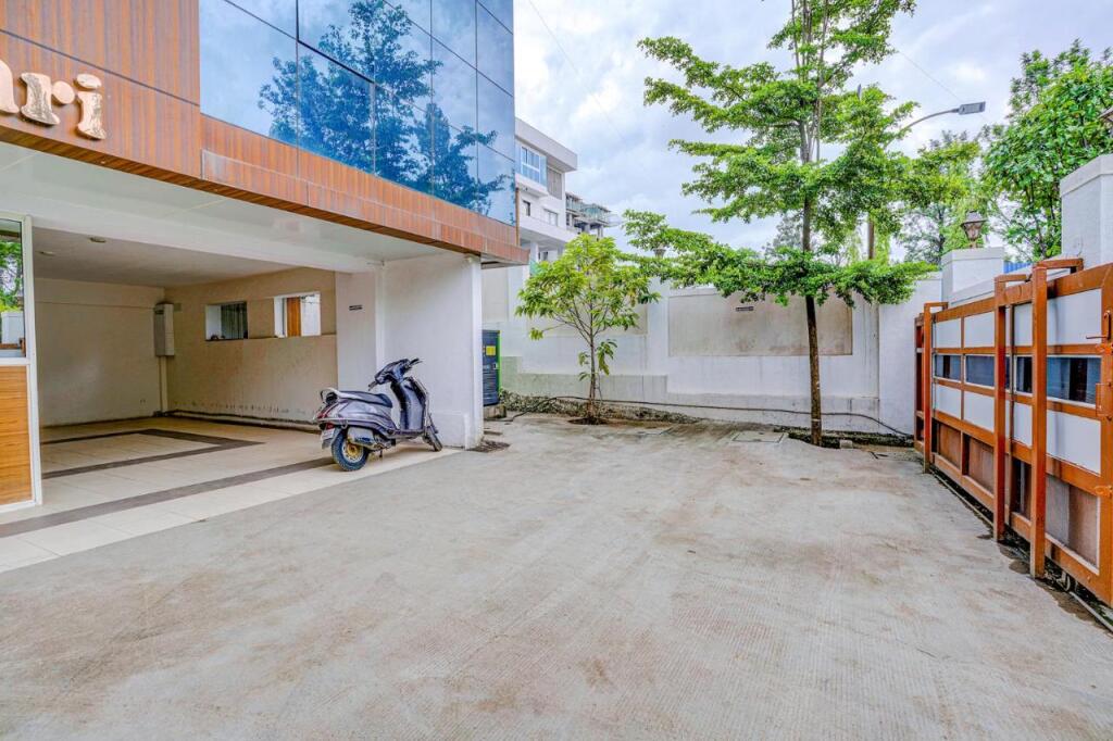 Пуна: Fabhotel Paradise Inn