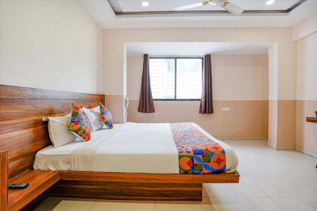 Пуна: Fabhotel Paradise Inn