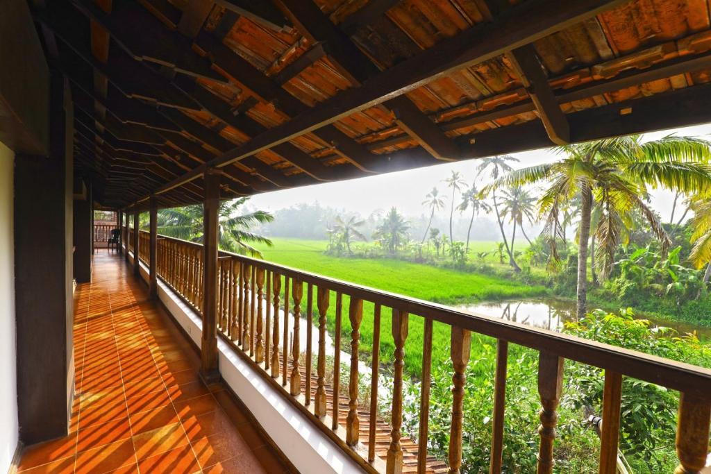 Кумараком: Kumarakom Heritage Resort