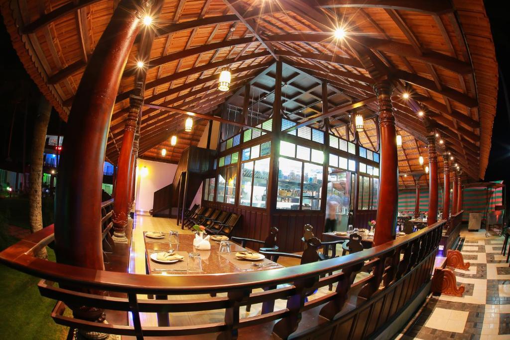 Варкала: Sun View Beach Resort By Citrine