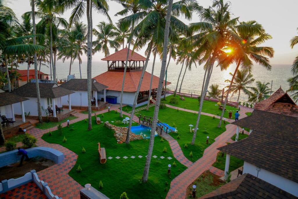 Варкала: Sun View Beach Resort By Citrine
