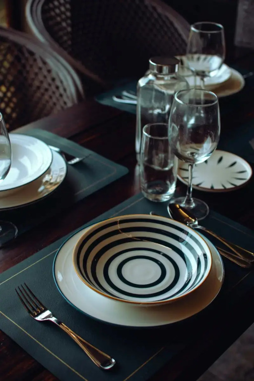 Чирайнкижу: Novella Concept Hotel & Cafe