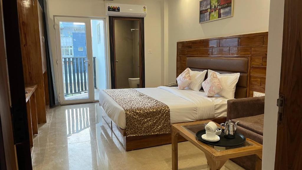 Ришикеш: Xomotel Evana On The Ganges Rishikesh