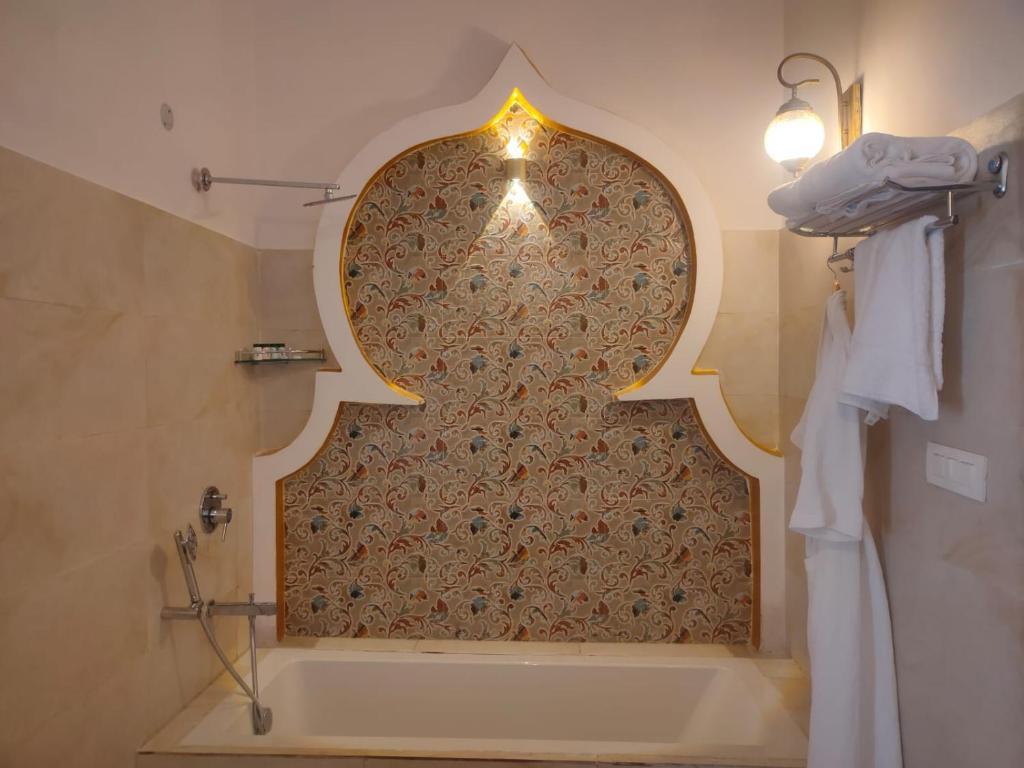 Ришикеш: The Neeraj Ganga Heritage Palace